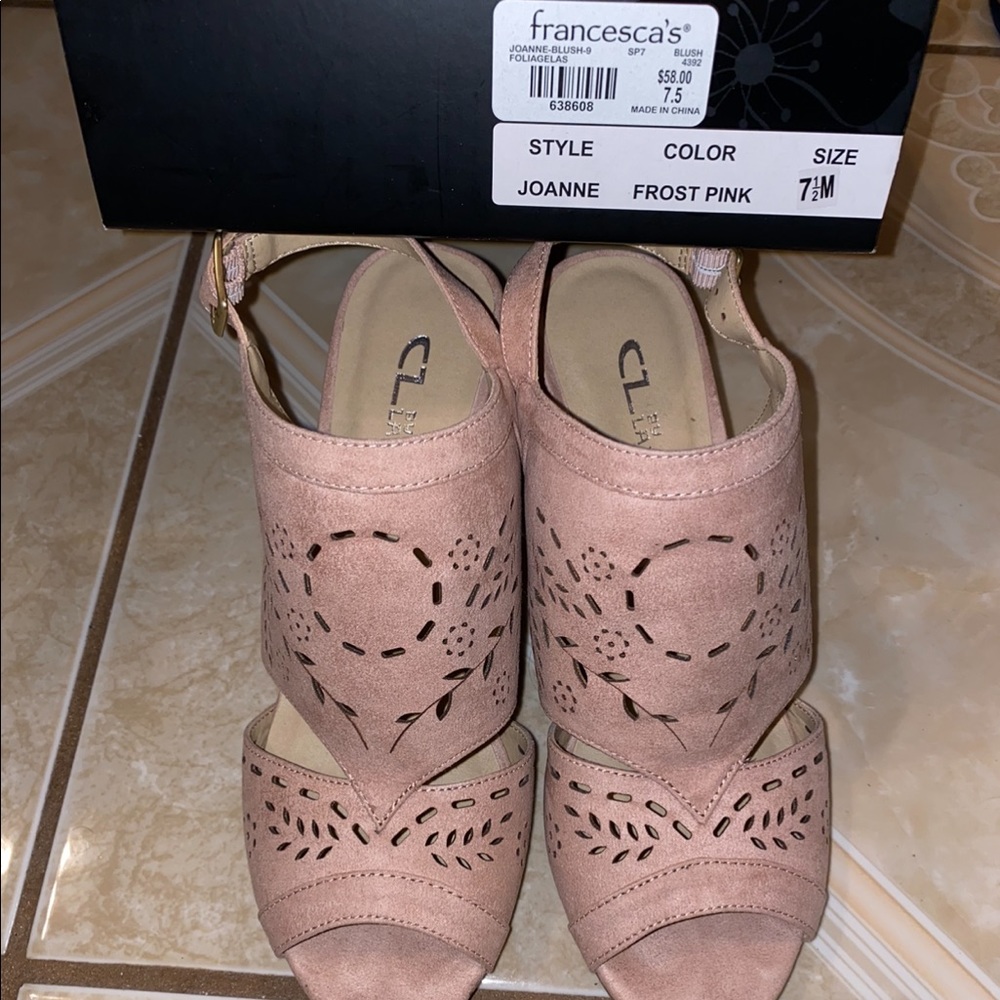 Loved once pink shoes